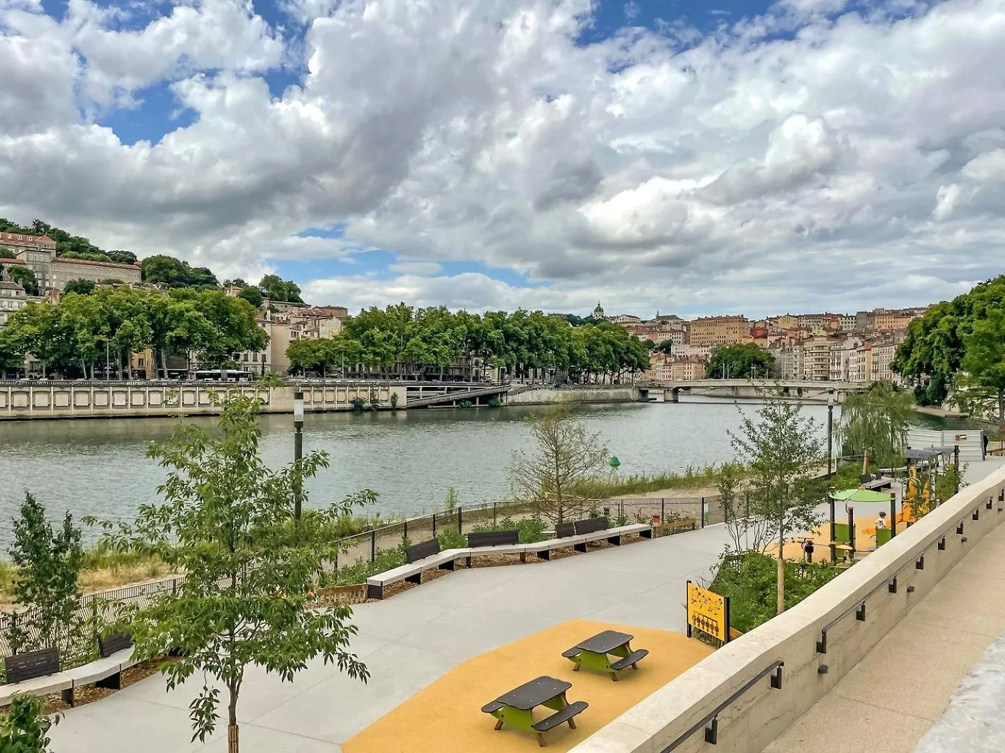 Studio Hypercentre Avec Vue Sur Le Vieux Lyon Ail 0*,  Fransa