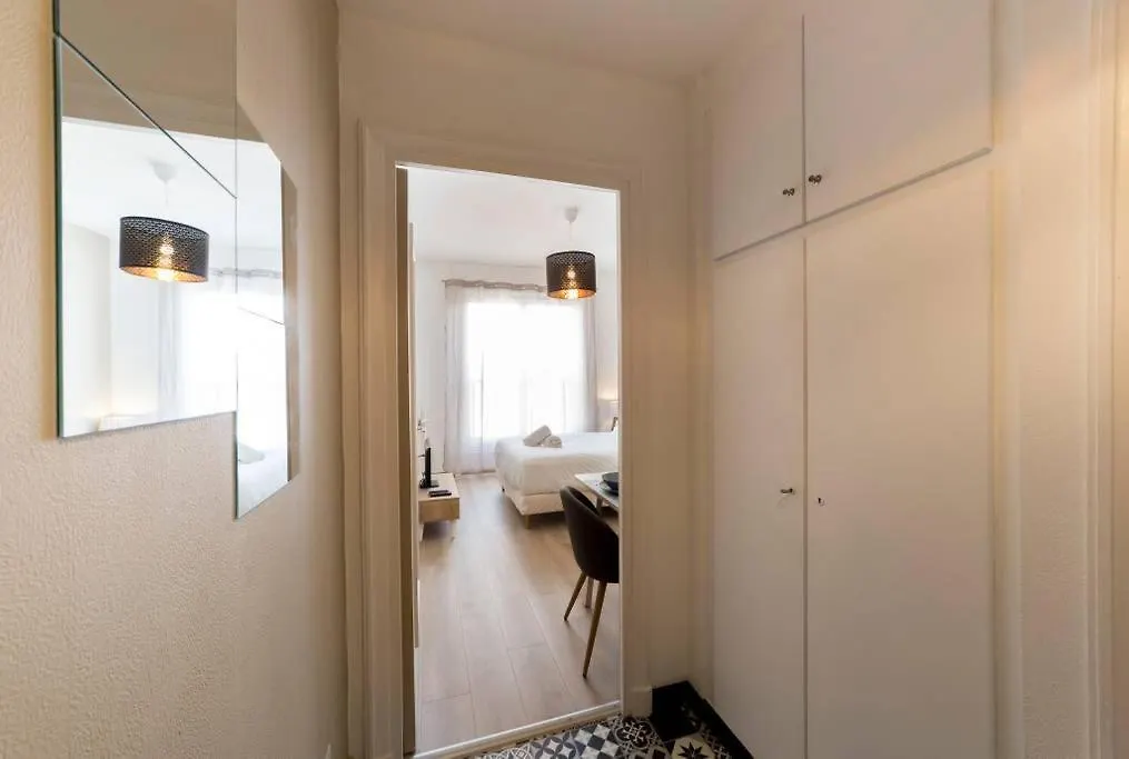 Studio Hypercentre Avec Vue Sur Le Vieux Lyon Ail 0*,