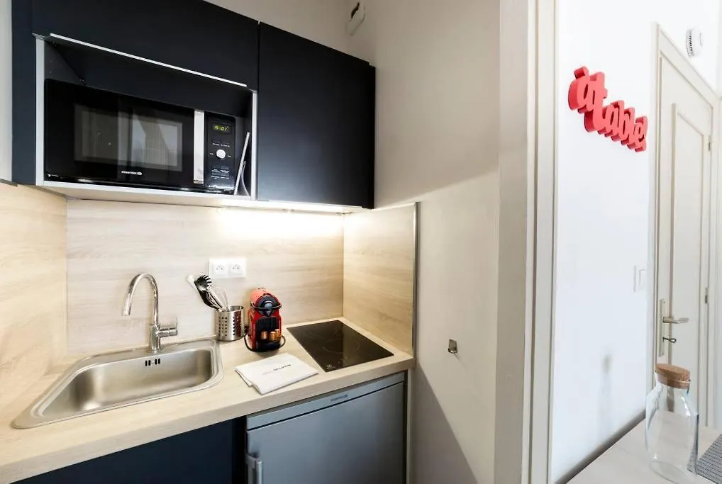 Apartment Studio Hypercentre Avec Vue Sur Le Vieux Lyon Ail